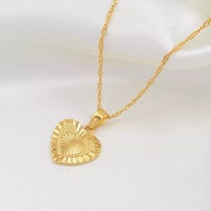 Heart necklace 18 inch
